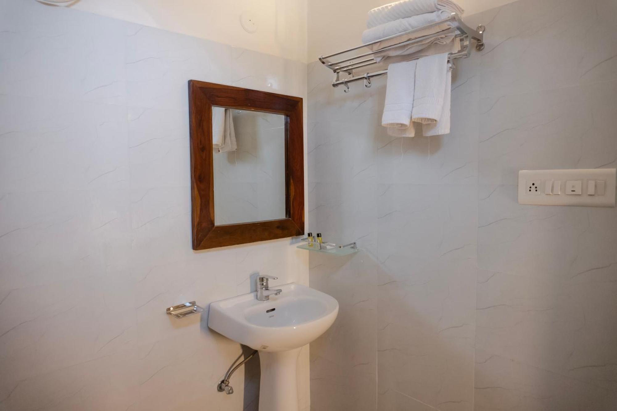 Hotel Pratap Bhawan Udaipur Extérieur photo