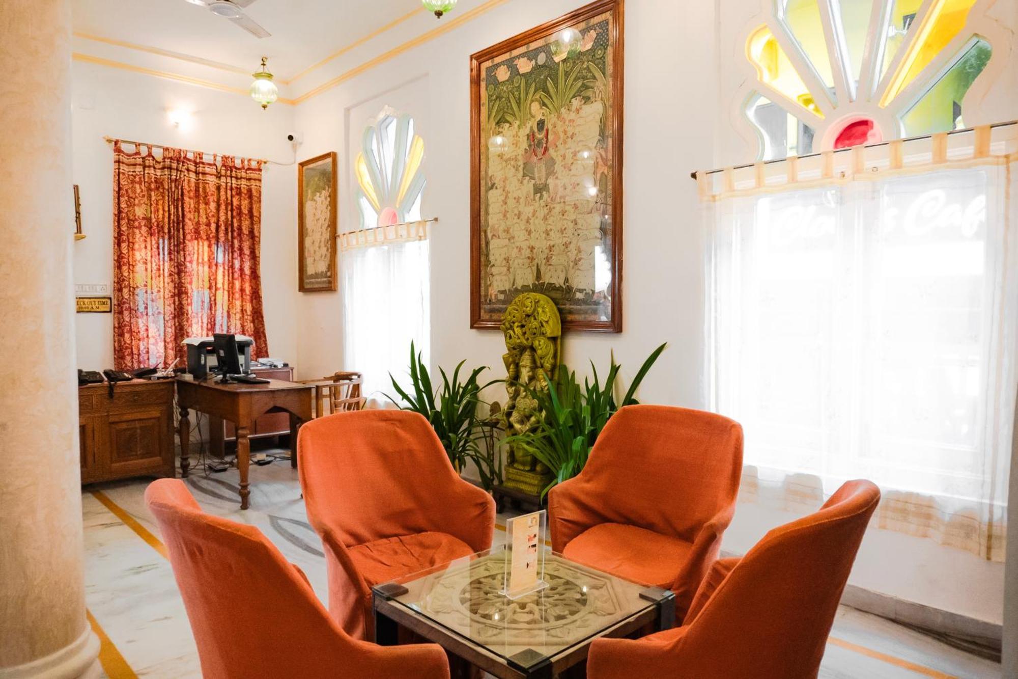 Hotel Pratap Bhawan Udaipur Extérieur photo