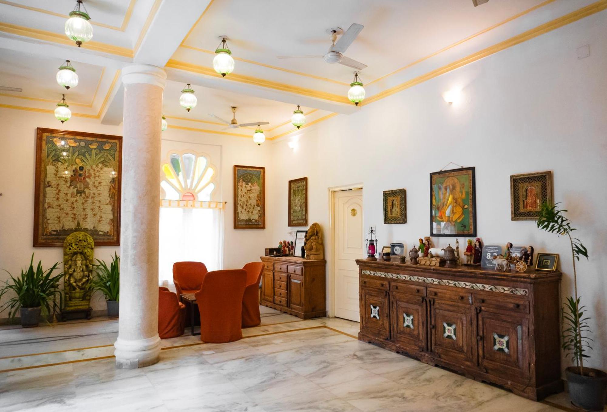 Hotel Pratap Bhawan Udaipur Extérieur photo